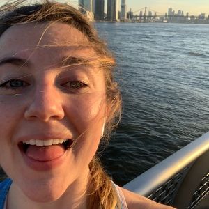 Meet your Posher, Kim